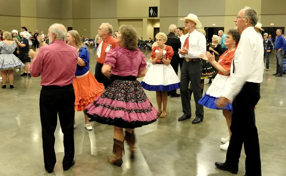 squaredancers